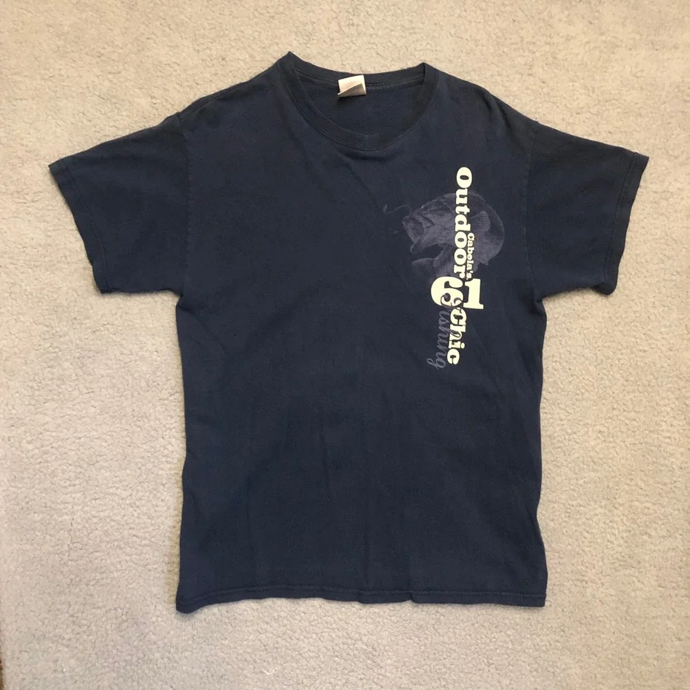 VTG Cabelas Fishing T-Shirt‎ Mens Medium Navy Blue Bass Graphic Outdoor Tee